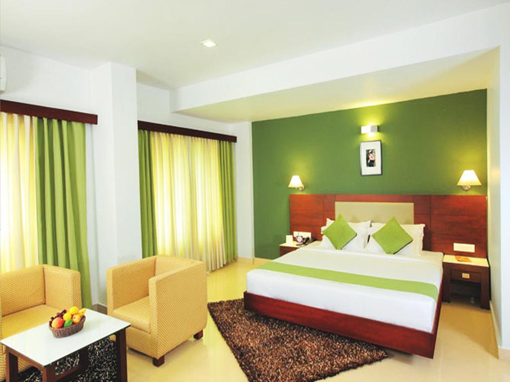 Hotel Hills Park Pathanāmthitta Rum bild